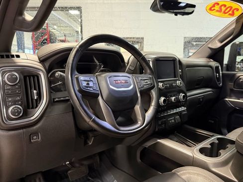 Used 2023 GMC Sierra 2500 AT4 w/ AT4 Premium Plus Package AWD/4WD image 11