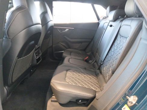 Used 2022 Audi SQ8 Prestige image 19