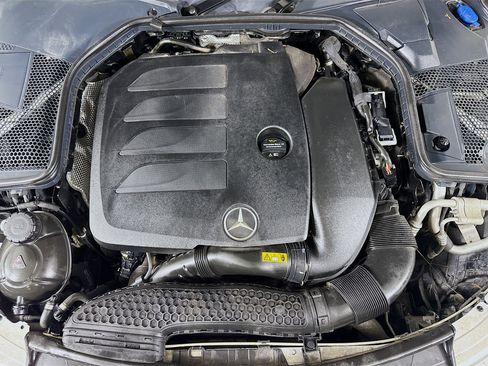Used 2020 Mercedes-Benz C 300 4MATIC Coupe image 37