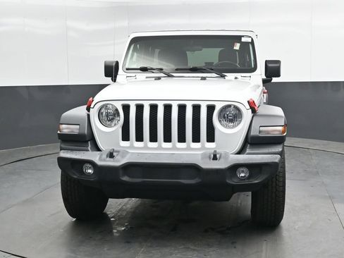 Used 2018 Jeep Wrangler Unlimited Sport S AWD/4WD image 8