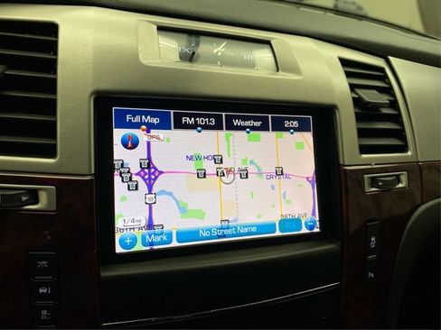 Used 2013 Cadillac Escalade AWD image 29