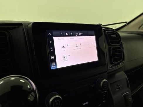 Used 2025 RAM ProMaster 2500 w/ Convenience Group FWD image 24