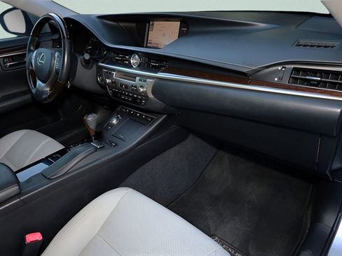 Used 2014 Lexus ES 350 image 20