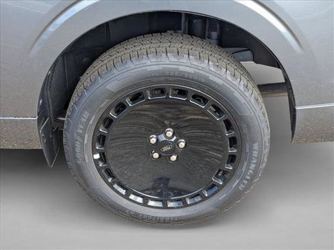 New 2026 Ford Maverick Lobo AWD/4WD image 11
