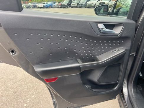 Used 2020 Ford Escape SEL AWD/4WD image 16