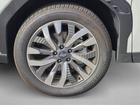 Certified 2025 Subaru Forester Touring AWD/4WD image 14