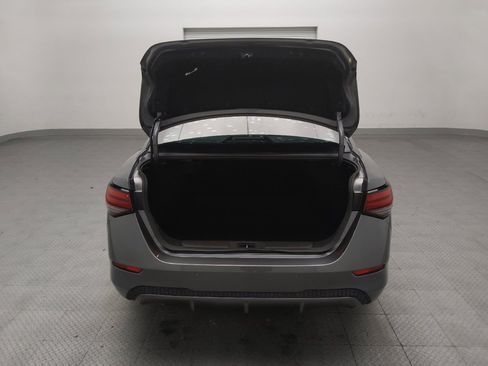 Used 2020 Nissan Sentra SV FWD image 29