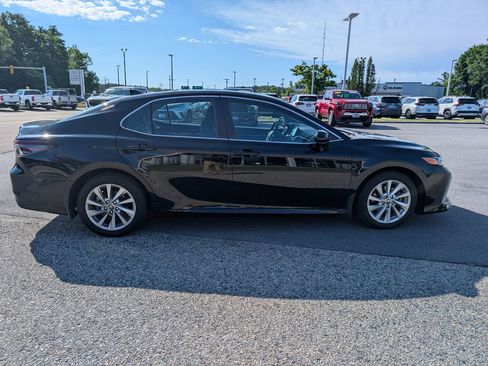 Used 2023 Toyota Camry LE FWD image 7