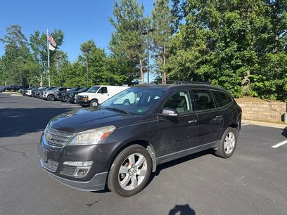 Used 2016 Chevrolet Traverse LT w/ Traveler's Package