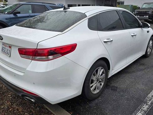 Used 2017 Kia Optima LX w/ Convenience Package image 7