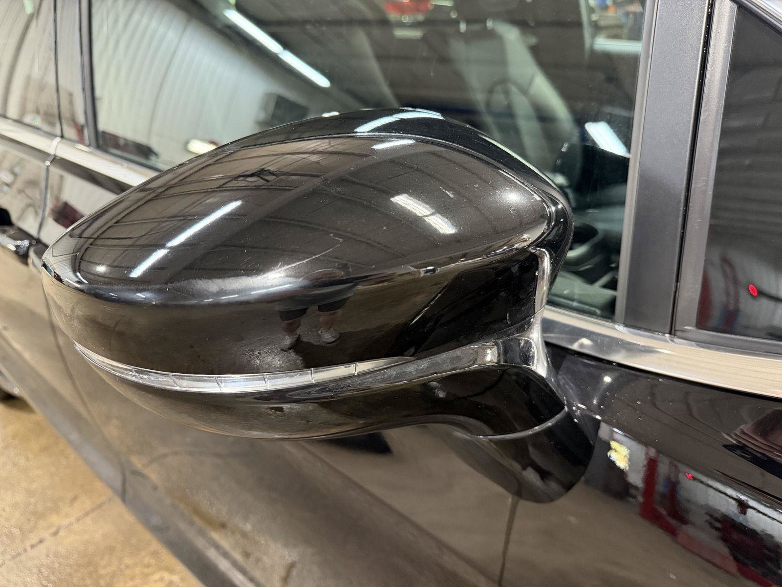 Used 2026 Chrysler Pacifica Select FWD image 15