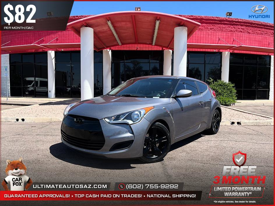 Used 2015 Hyundai Veloster FWD image 2