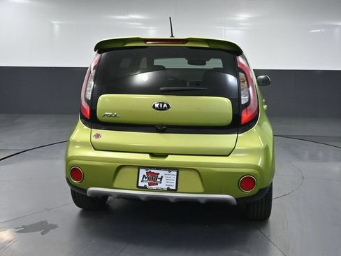 Used 2019 Kia Soul + w/ Audio Package FWD image 7