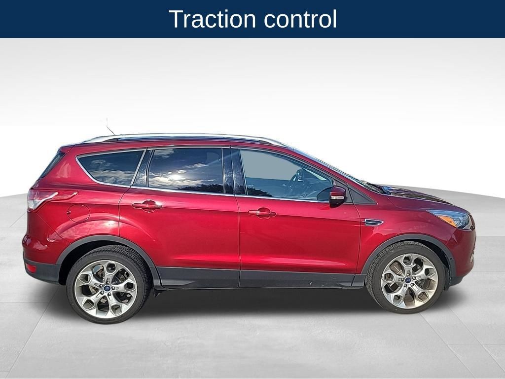 Used 2014 Ford Escape Titanium w/ Equipment Group 401A AWD/4WD image 18