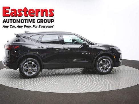 Used 2025 Chevrolet Blazer LT FWD image 41