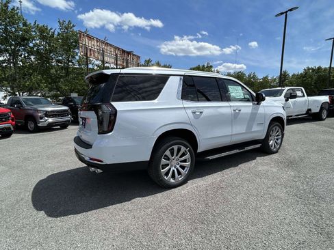 New 2026 Chevrolet Tahoe Premier AWD/4WD image 3