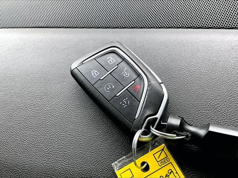 Used 2021 Cadillac Escalade ESV Premium Luxury w/ Driver Assist Tech Package image 14