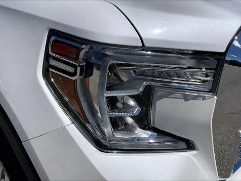 Used 2020 GMC Sierra 1500 Denali w/ Denali Ultimate Package image 28