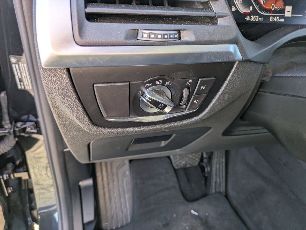 Used 2024 BMW X3 sDrive30i RWD image 14