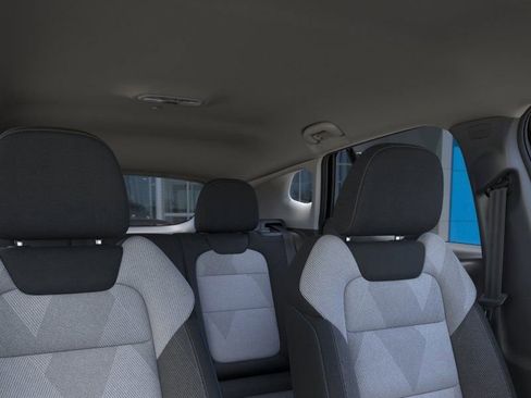 New 2026 Chevrolet Trax LS w/ LS Convenience Package FWD image 45