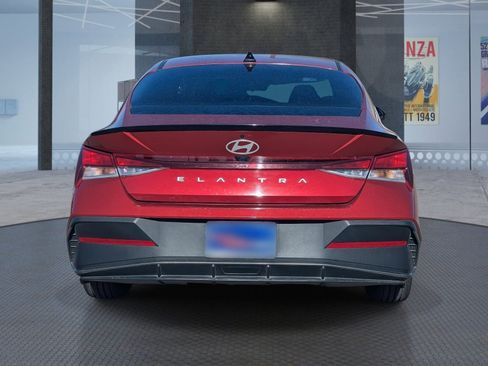 Used 2025 Hyundai Elantra Sport w/ Cargo Package image 5