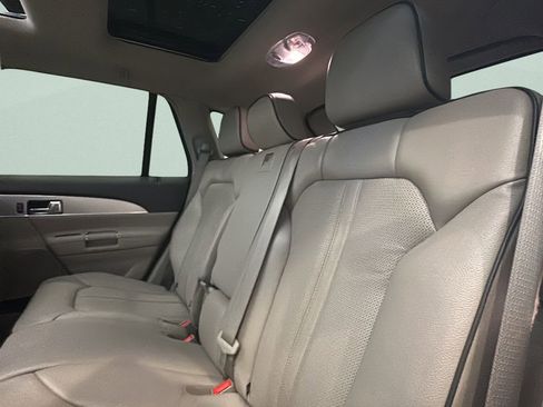 Used 2012 Lincoln MKX AWD image 12