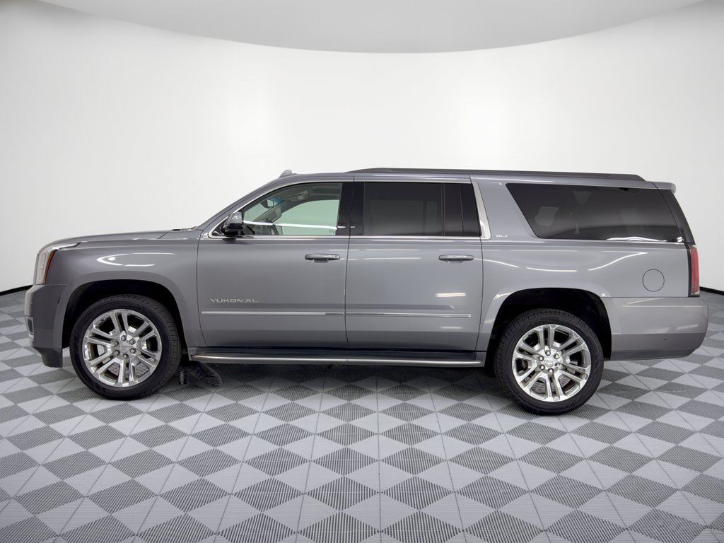Used 2020 GMC Yukon XL SLT w/ Premium Edition RWD image 2