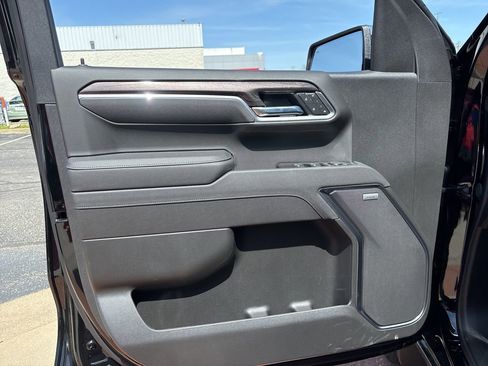 New 2025 Chevrolet Silverado 1500 LTZ w/ Technology Package image 13