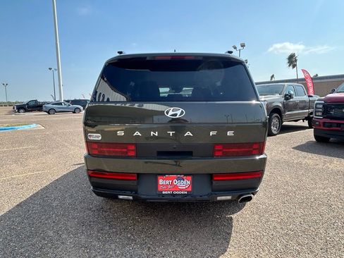 Used 2024 Hyundai Santa Fe SEL FWD image 5