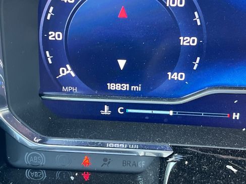 Used 2022 Chevrolet Silverado 1500 RST image 40