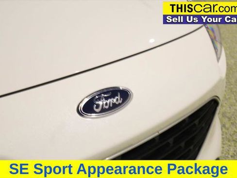 Used 2022 Ford Escape SE w/ SE Sport Appearance Package FWD image 11