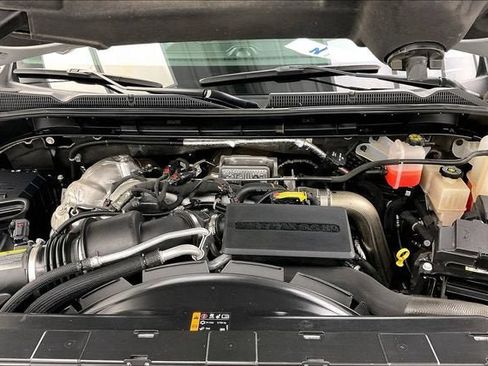 Certified 2023 GMC Sierra 3500 SLT w/ SLT Premium Package AWD/4WD image 28