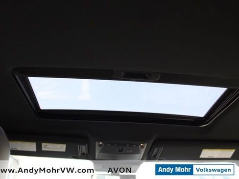 Used 2022 Nissan Armada Platinum w/ Captain's Chairs Package image 34