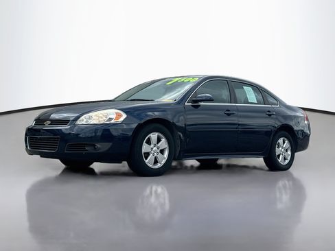 Used 2011 Chevrolet Impala LT FWD image 3