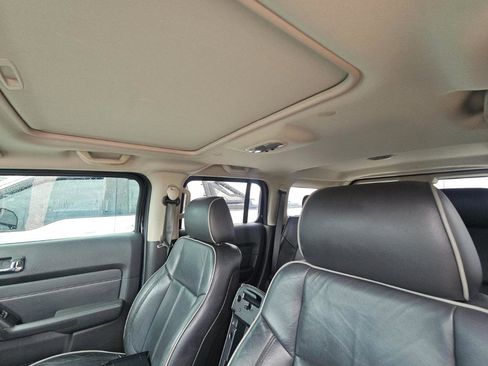 Used 2010 HUMMER H3 Luxury AWD/4WD image 15