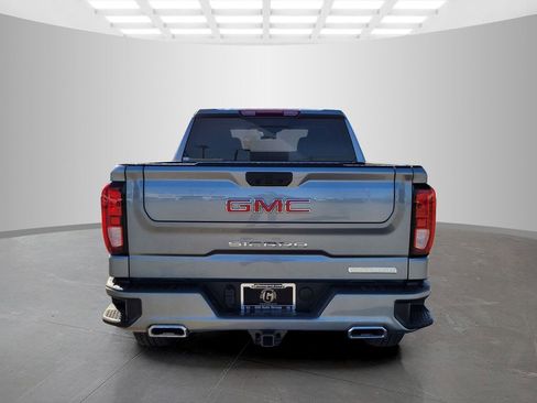 New 2026 GMC Sierra 1500 Elevation image 5