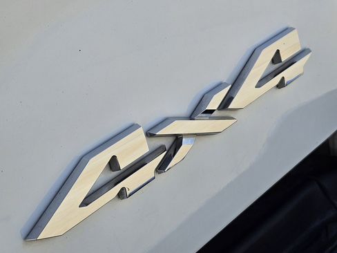 Used 2024 RAM 3500 Big Horn image 16