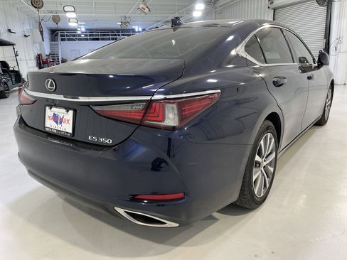 Used 2019 Lexus ES 350 w/ Accessory Package 2 image 16