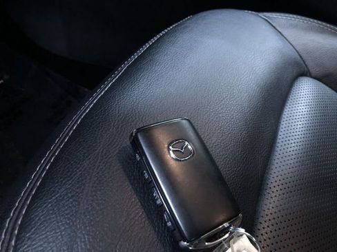 Used 2025 MAZDA CX-5 AWD 2.5 S w/ Preferred Package image 32