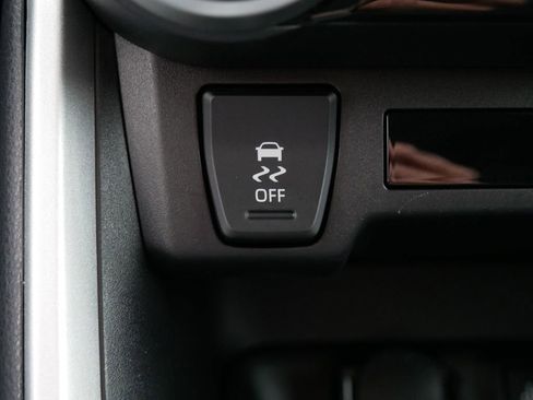 Certified 2025 Toyota RAV4 XLE AWD/4WD image 26