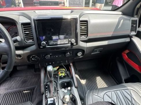 Used 2023 Nissan Frontier PRO-4X w/ Pro Convenience Package AWD/4WD image 53