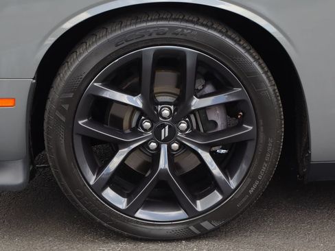 Used 2019 Dodge Challenger GT w/ Plus Package RWD image 26