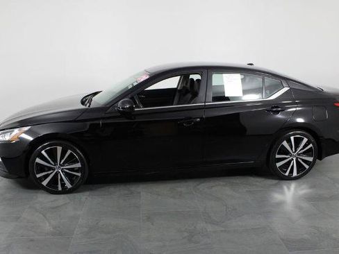 Certified 2020 Nissan Altima 2.5 SR FWD image 14