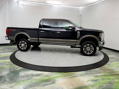 Used 2020 Ford F250 King Ranch w/ King Ranch Ultimate Package AWD/4WD image 4