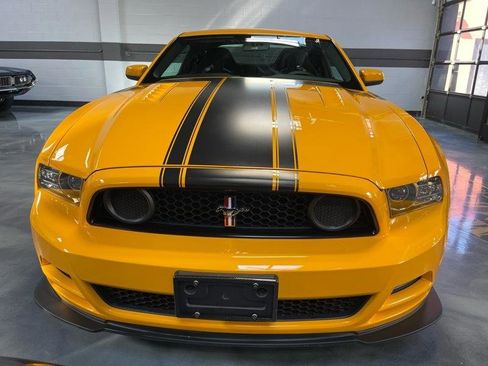Used 2013 Ford Mustang Boss 302 w/ Boss 302 Accessory Pkg RWD image 5