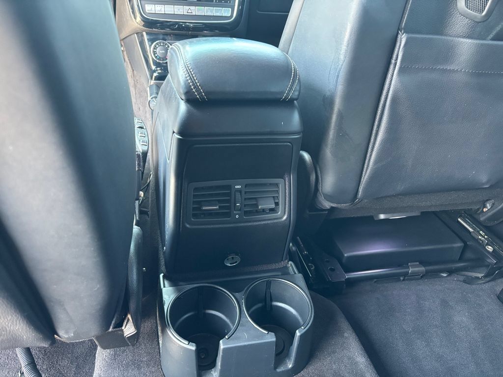 Used 2013 Mercedes-Benz G 63 AMG 4MATIC image 39