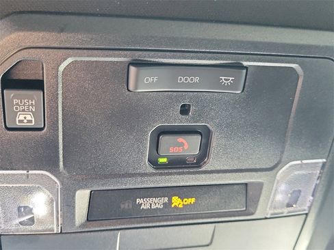 Used 2026 Toyota Tundra SR image 16