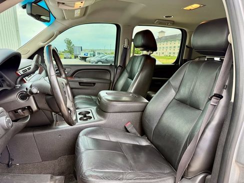 Used 2013 GMC Yukon XL SLT AWD/4WD image 11