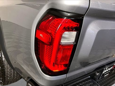 Used 2024 GMC Canyon Elevation w/ Elevation Premium Package RWD image 24