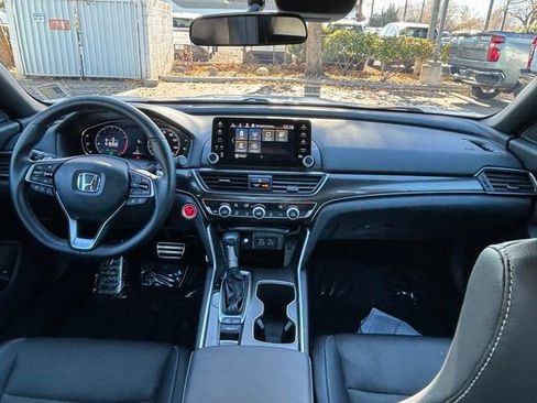 Used 2022 Honda Accord Sport image 28